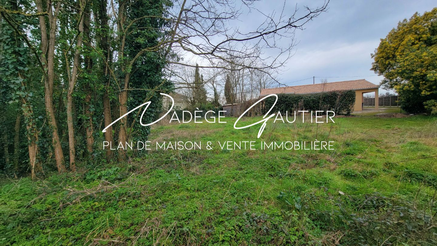 EXCLUSIVITÉ - Terrain constructible de 600 m² à Challans